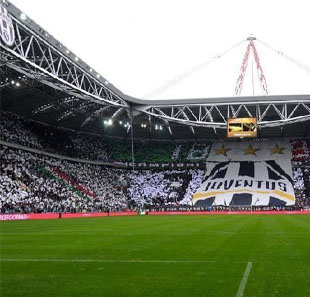 Voetbal JUVENTUS / FIORENTINA SERIE A TURIN