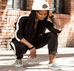 Rap/Hip-Hop/Slam BILLIE BRELOK + LA DAME BLANCHE LE BLANC MESNIL