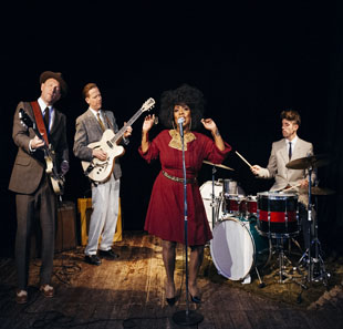 R'n'B/Soul/Funk MICHELLE DAVID, THE GOSPEL SESSIONS À LA FOLIE ... PAS DU TOUT! BOURG EN BRESSE