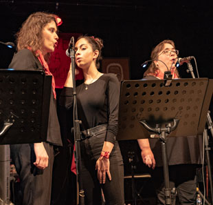 Variété en Frans chanson JEAN FERRAT, DIX ANS DEJA SEREMANGE ERZANGE