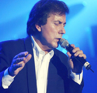 Pop-rock FRANK MICHAËL MOUSCRON