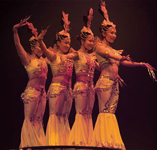 Nieuw circus CIRQUE PHENIX : GAIA COURBEVOIE