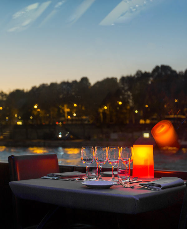 DINER-CROISIERE 20H30 DINER-CROISIERE 20H30